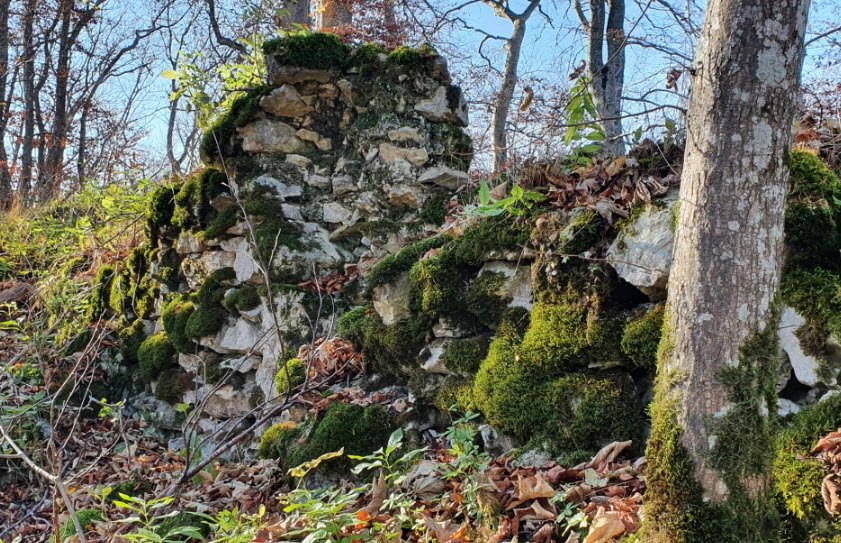 Ruine Hohengenkingen, Sonnenbühl, Germany